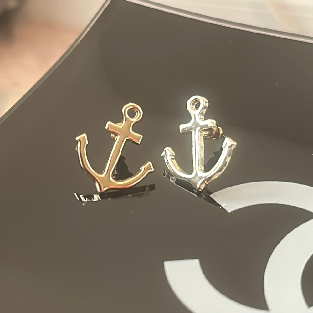 Gold colored Hypoallergenic Anchor Earrings
